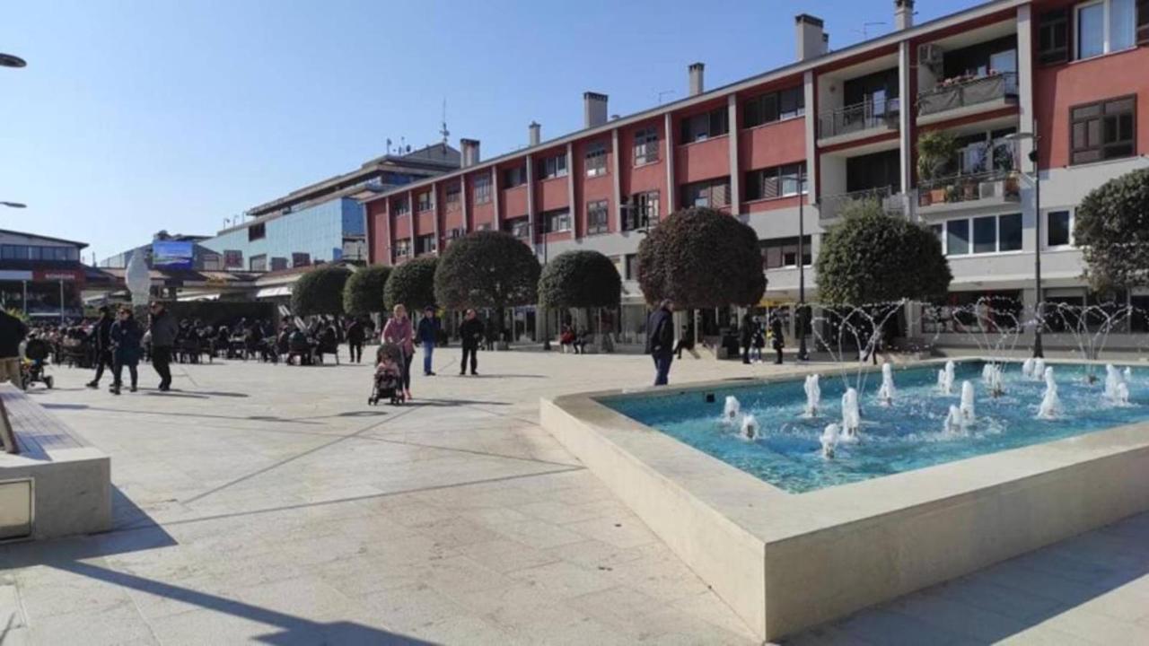 App Enterprise Umag Apartment Bagian luar foto